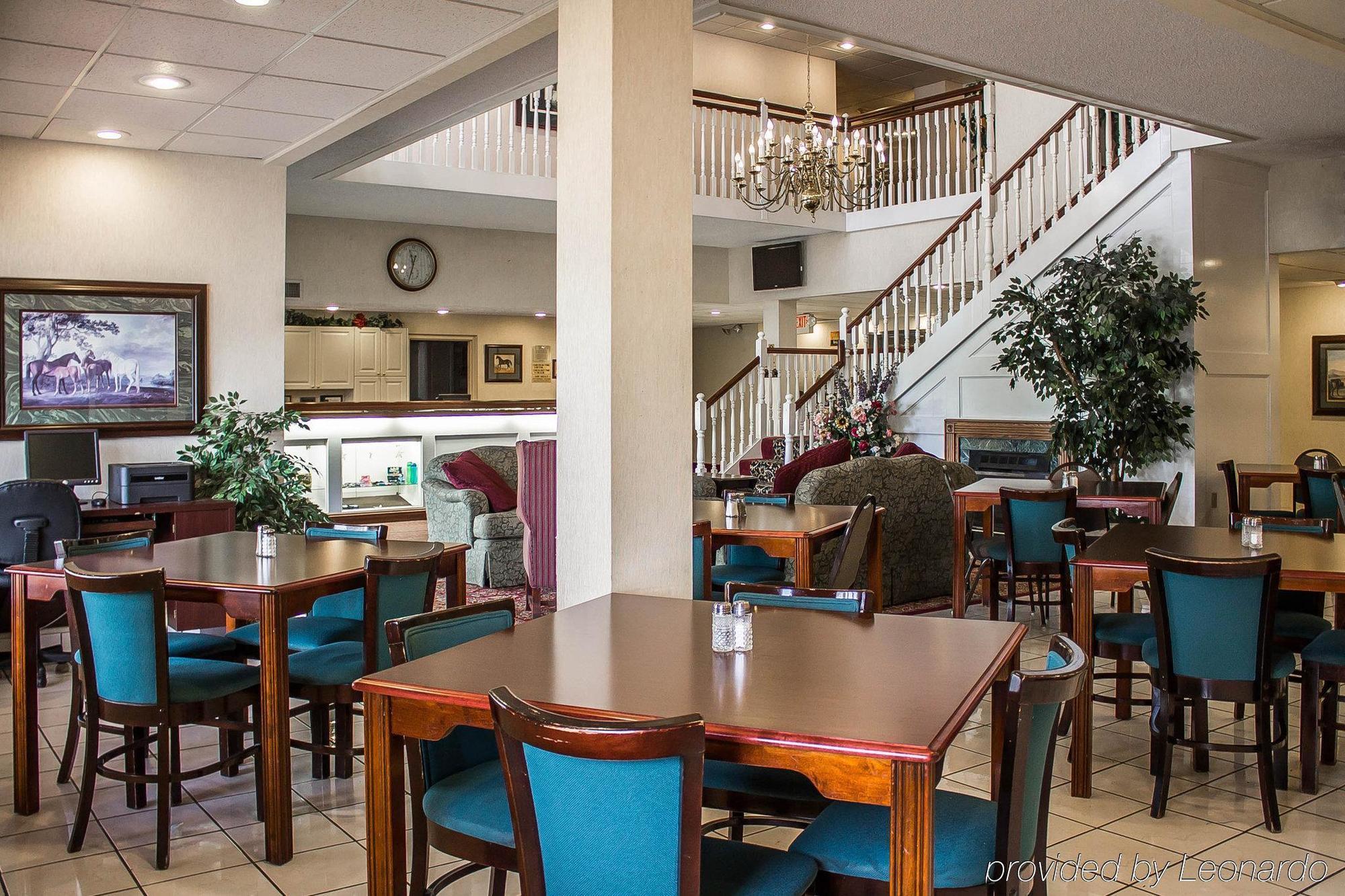 Quality Inn & Suites Bellville - Mansfield Exterior photo